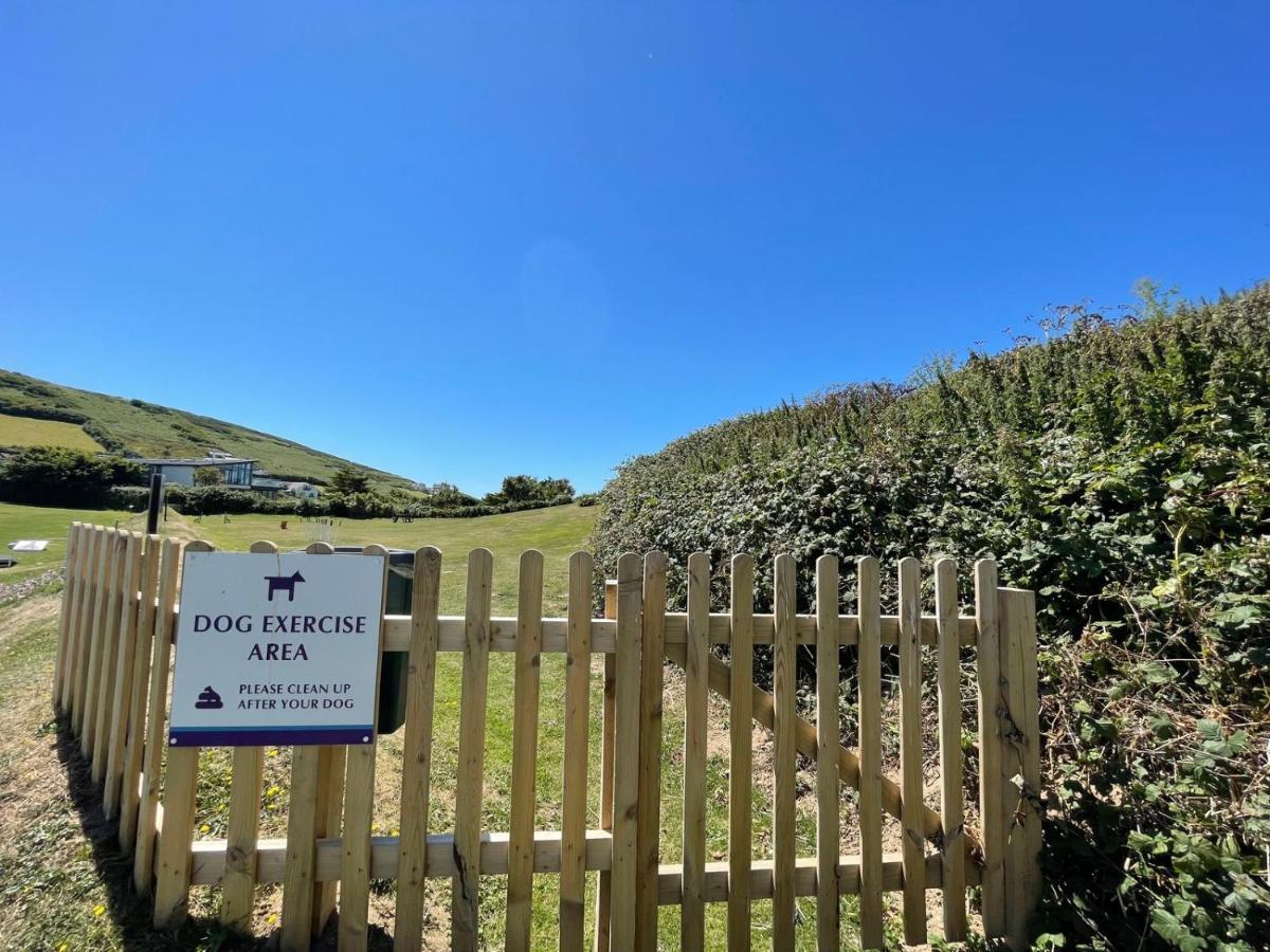 Croyde Bay Hotel Or Self Catering Exterior foto